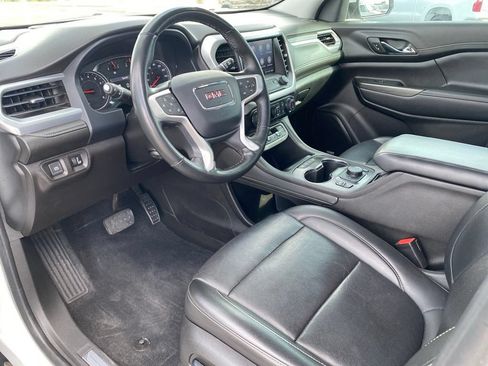 Used 2023 GMC Acadia SLT w/ Preferred Package FWD image 31