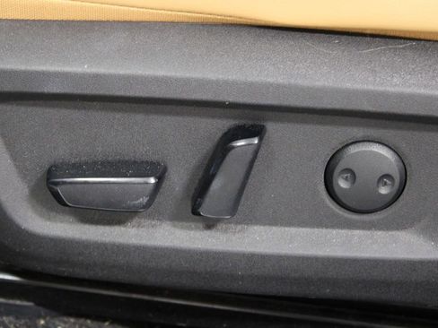 Used 2023 Nissan Rogue Platinum w/ Platinum Premium Package image 16