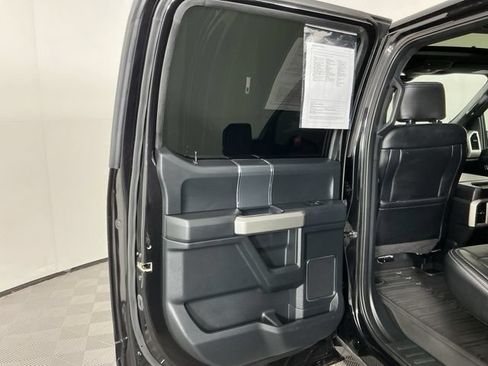 Used 2019 Ford F150 Lariat w/ Equipment Group 502A Luxury AWD/4WD image 29