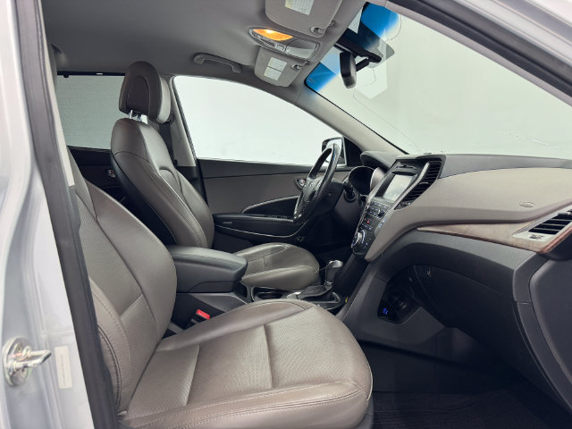 Used 2018 Hyundai Santa Fe Sport FWD image 18