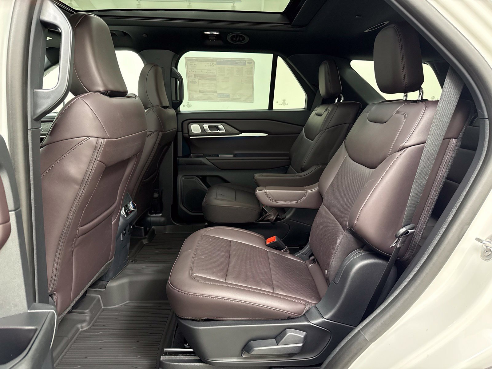 New 2026 Ford Explorer Platinum RWD image 25