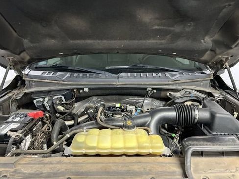 Used 2019 Ford F150 XLT w/ Equipment Group 302A Luxury AWD/4WD image 30