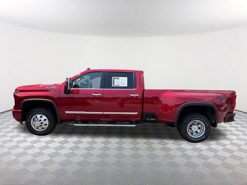 Used 2024 Chevrolet Silverado 3500 High Country w/ Technology Package AWD/4WD image 8