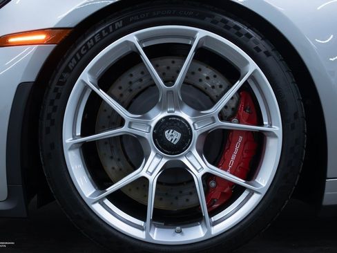 Used 2022 Porsche 911 GT3 image 8