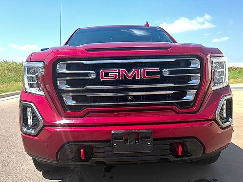 Used 2020 GMC Sierra 1500 AT4 w/ AT4 Premium Package AWD/4WD image 2