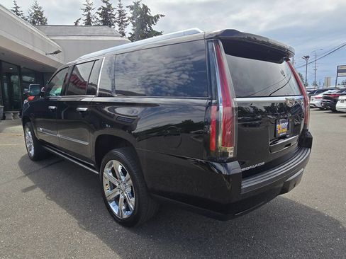 Used 2018 Cadillac Escalade ESV Platinum AWD/4WD image 5