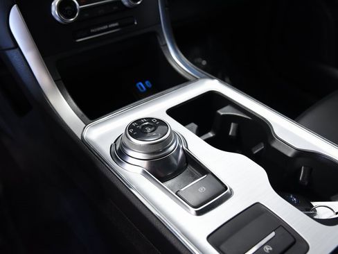 Used 2022 Ford Edge SEL w/ Convenience Package image 21