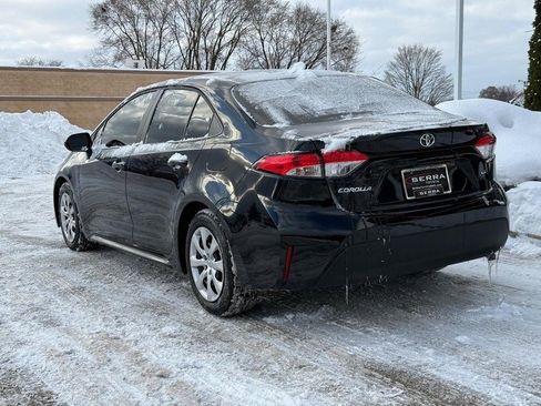 Used 2025 Toyota Corolla LE image 5