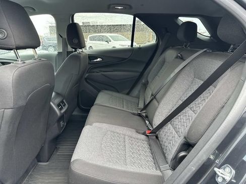 Used 2023 Chevrolet Equinox LT FWD image 12
