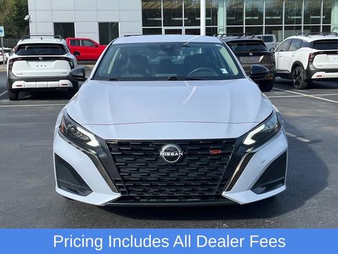 Certified 2024 Nissan Altima 2.5 SR FWD image 4