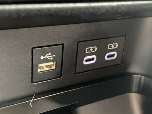 Certified 2025 Toyota Camry SE w/ Multimedia Upgrade Package FWD image 27