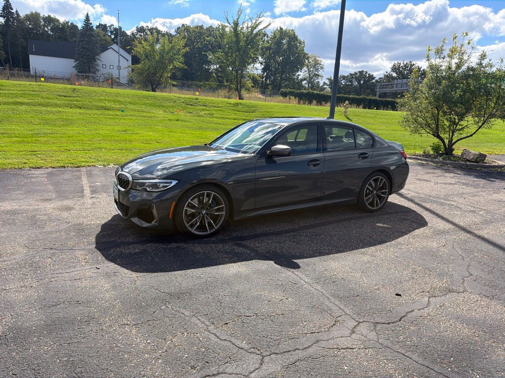 Used 2020 BMW M340i xDrive w/ Premium Package AWD/4WD image 3
