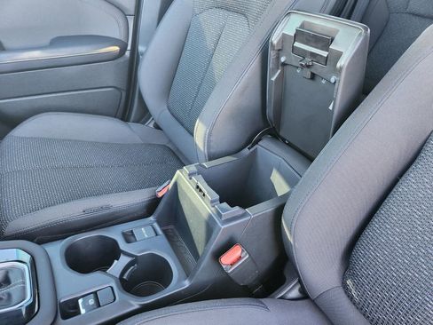 Used 2025 Subaru Forester Premium w/ Convenience Package #2 image 27