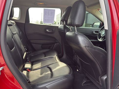 Used 2020 Jeep Compass Limited AWD/4WD image 11