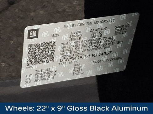 Used 2020 Chevrolet Suburban Premier image 31