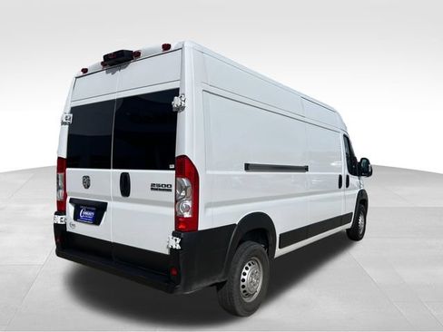 Used 2025 RAM ProMaster 2500 FWD image 6