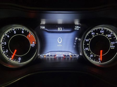 Used 2020 Jeep Cherokee Limited AWD/4WD image 23