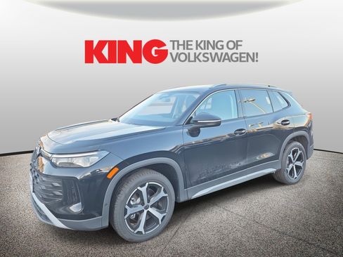 New 2026 Volkswagen Tiguan SE image 8