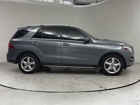Used 2018 Mercedes-Benz GLE 350 4MATIC image 4