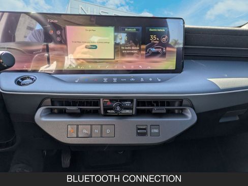 New 2026 Nissan Leaf Platinum+ image 17