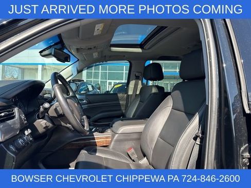 Used 2020 Chevrolet Tahoe LT w/ Luxury Package image 2