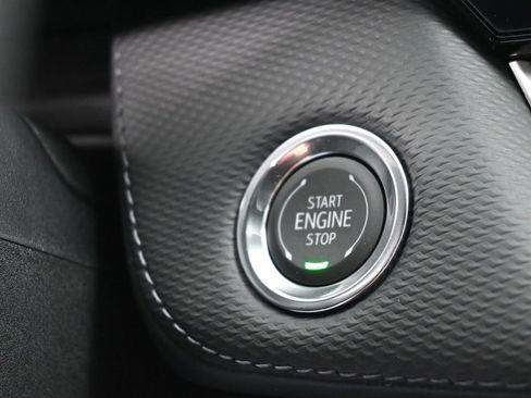 New 2026 Chevrolet Equinox LT w/ Convenience Package II image 21