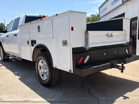 Used 2018 RAM 3500 Tradesman w/ Chrome Appearance Group AWD/4WD image 2