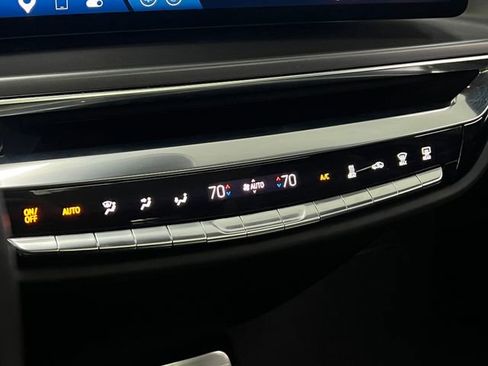 Used 2024 Cadillac Lyriq Tech image 25