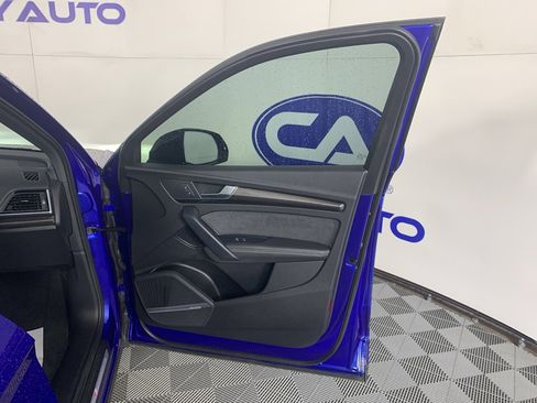 Used 2021 Audi SQ5 Prestige w/ Prestige Package image 41