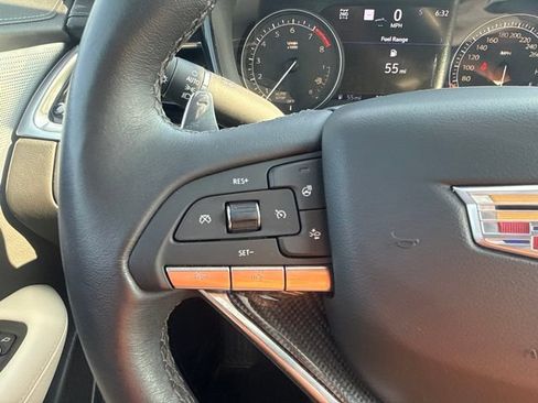 Used 2024 Cadillac XT6 Sport w/ Technology Package AWD/4WD image 15