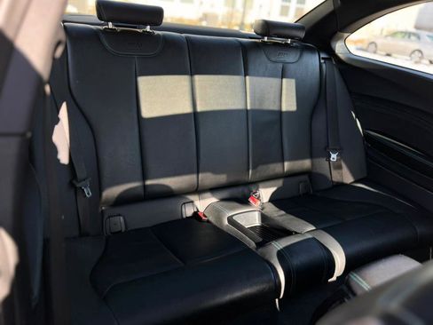 Used 2018 BMW M2 image 19