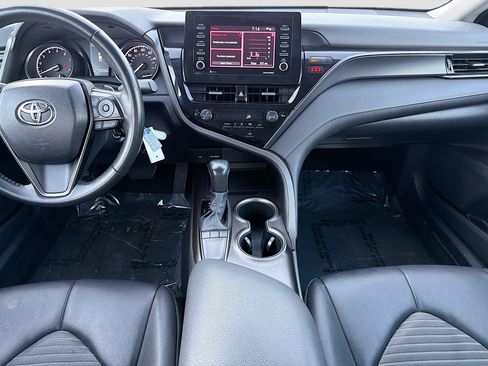 Used 2023 Toyota Camry SE FWD image 17
