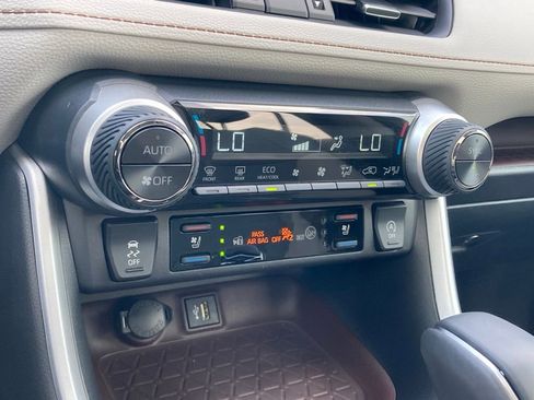 Certified 2025 Toyota RAV4 Limited FWD image 26