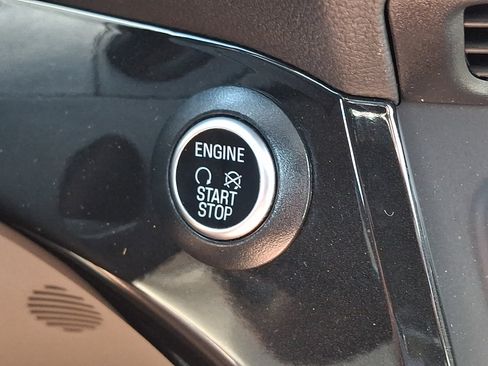 Used 2018 Ford Escape Titanium AWD/4WD image 27