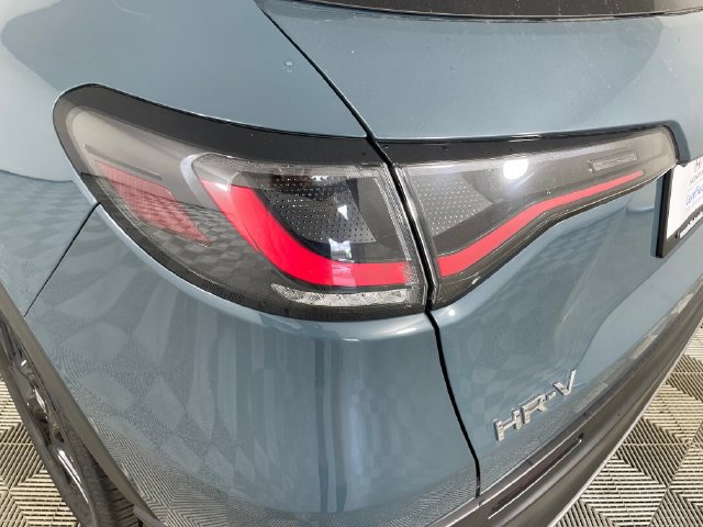 Certified 2023 Honda HR-V Sport image 18