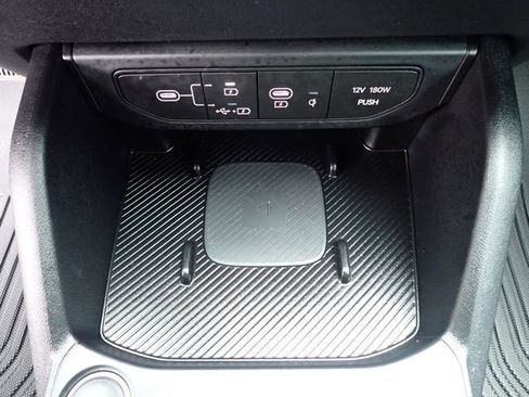 Certified 2025 Kia K4 GT-Line image 25