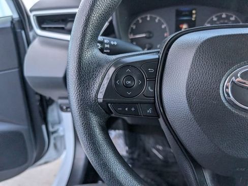 Used 2023 Toyota Corolla LE image 11