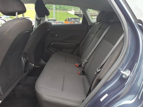 Used 2025 Hyundai Kona SEL AWD/4WD image 8