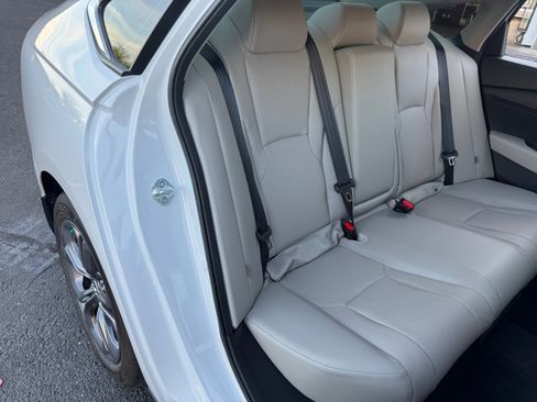 Used 2025 Honda Accord EX-L image 18