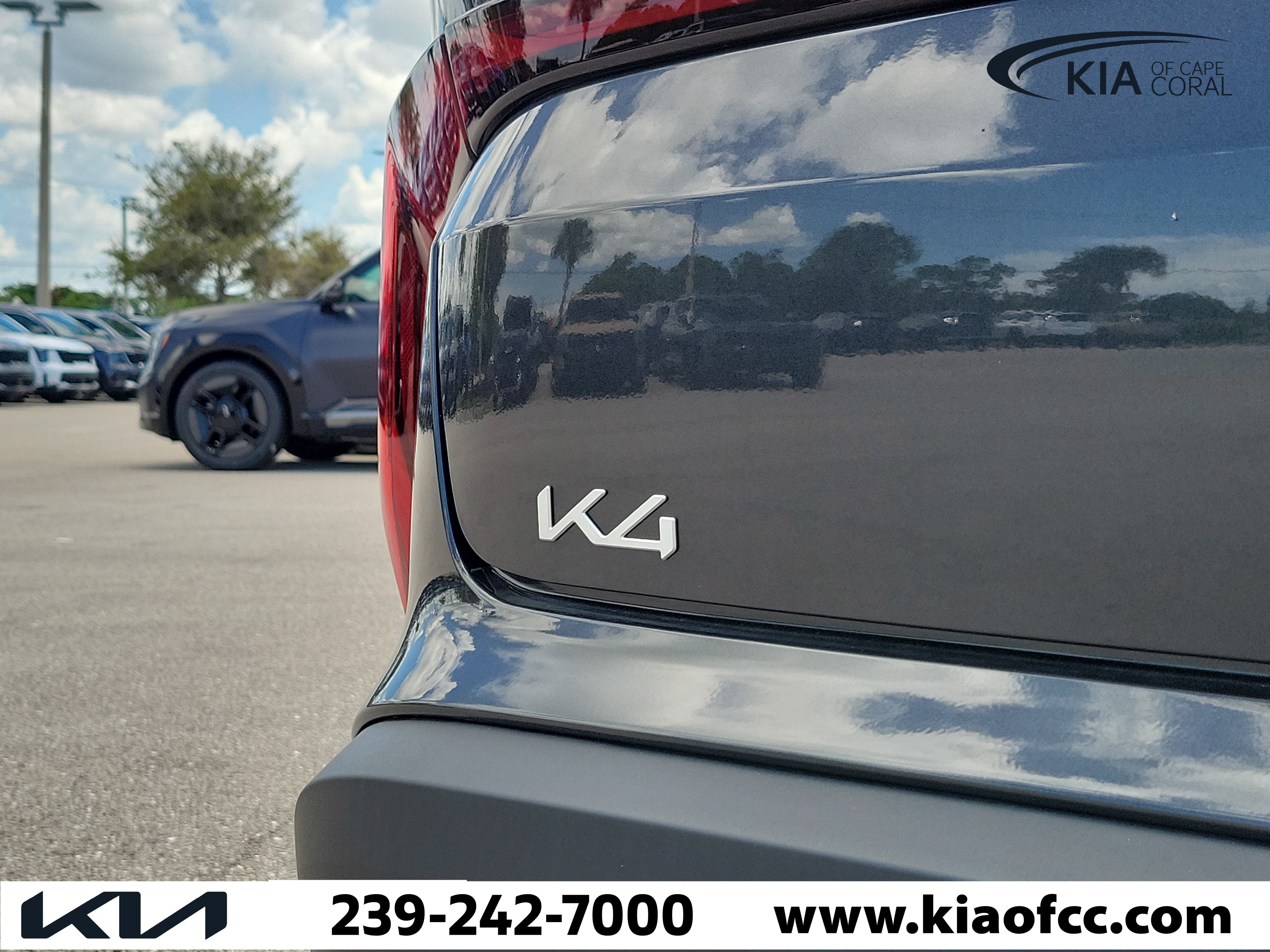 New 2025 Kia K4 EX FWD image 10