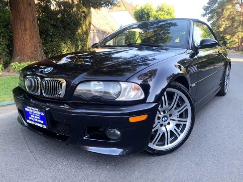 Used 2004 BMW M3 Convertible image 2