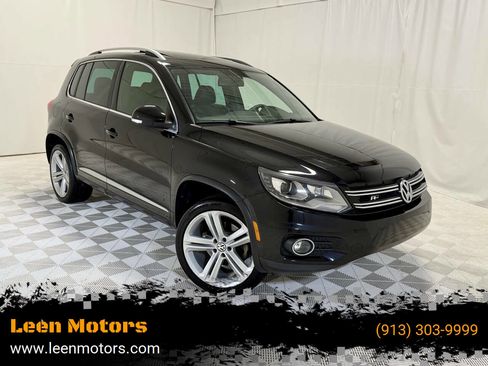 Used 2014 Volkswagen Tiguan S image 1