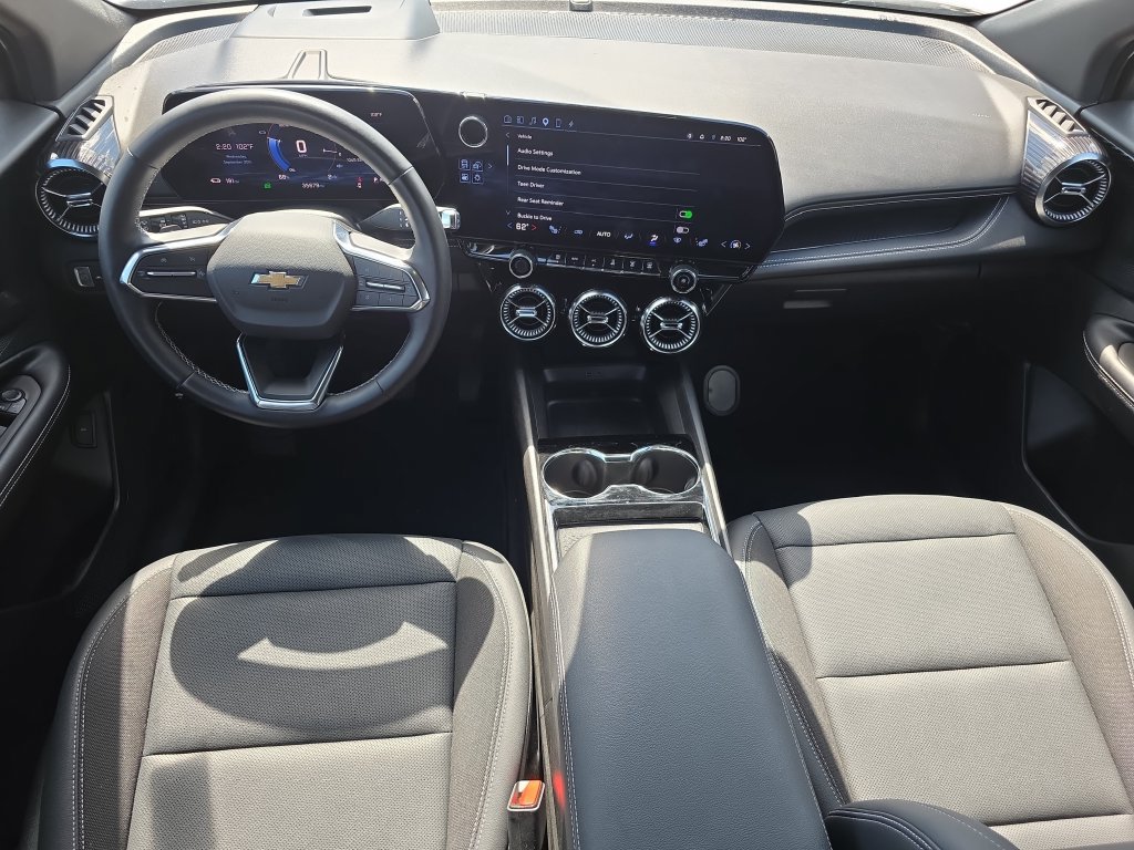 Used 2024 Chevrolet Blazer EV LT AWD/4WD image 11