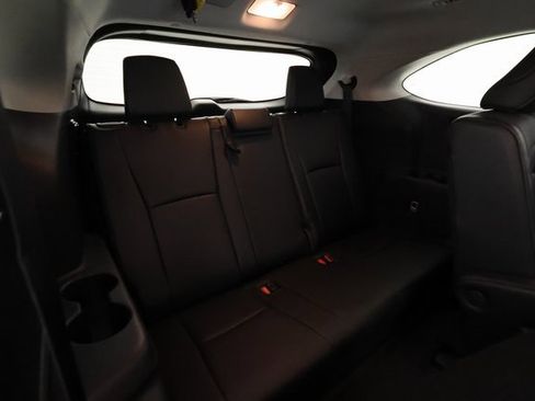 Used 2023 Toyota Highlander Limited image 22