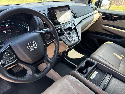 Used 2018 Honda Odyssey Elite image 35
