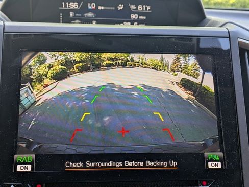 Used 2023 Subaru Crosstrek 2.5i Limited w/ Moonroof Package image 12