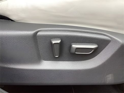 Used 2024 Mitsubishi Eclipse Cross SEL image 14