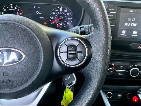 Used 2020 Kia Soul LX FWD image 26