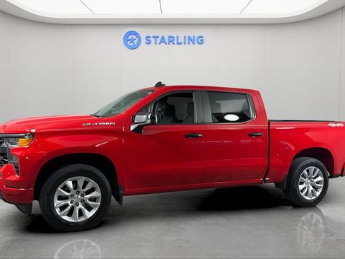 Certified 2024 Chevrolet Silverado 1500 Custom AWD/4WD image 3