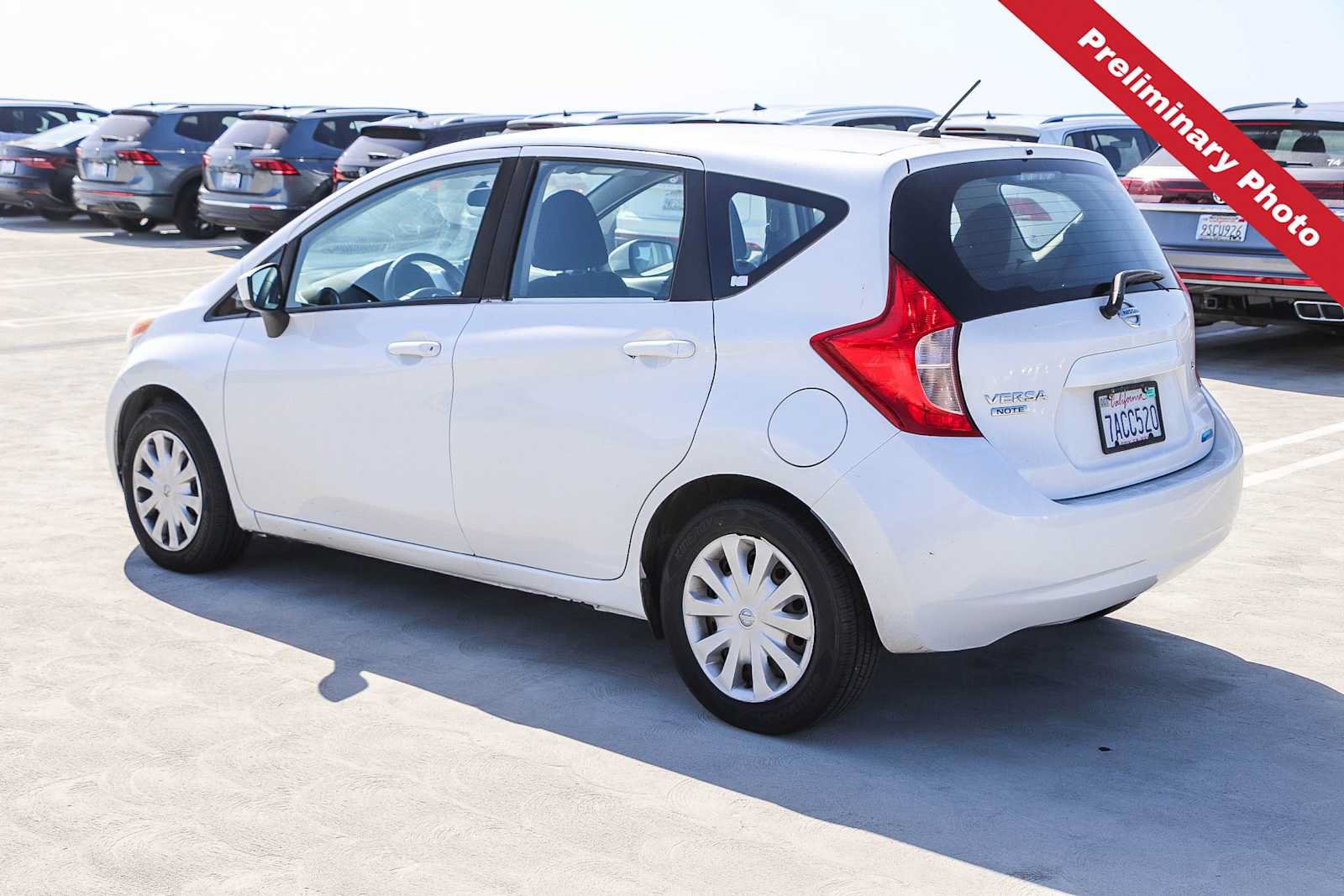 Used 2015 Nissan Versa Note SV FWD image 8
